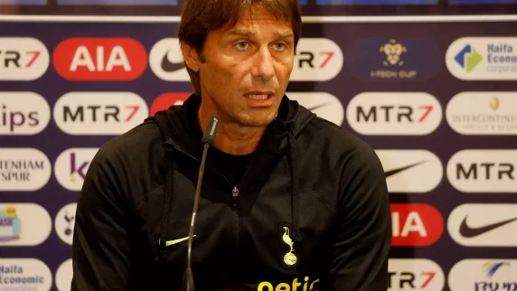 Antonio Conte not expecting to be sacked by Tottenham