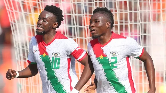 Burkina Faso snatch last-gasp win over Mauritania thanks to Bertrand Traore penalty