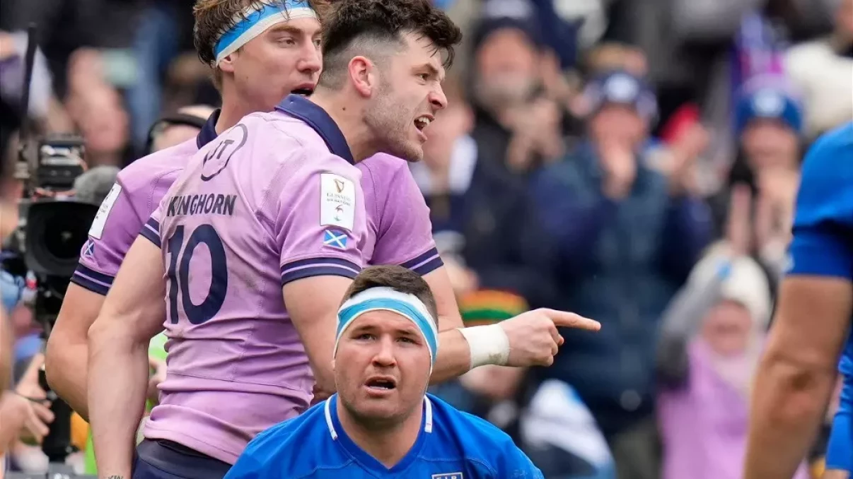 Blair Kinghorn nails hat-trick of tries for Scotland to see off Italy