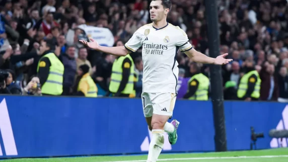 Real Madrid top of LaLiga after win over Granada