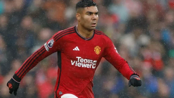 Man Utd's Casemiro 'asks to come off' with injury during Brazil game