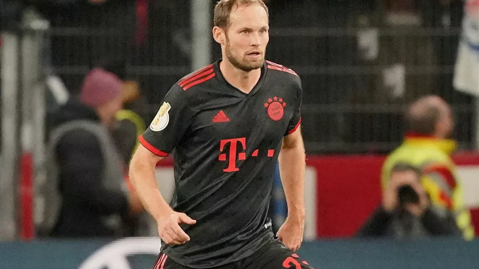 Former Bayern Munich defender Daley Blind signs for Girona | soccer