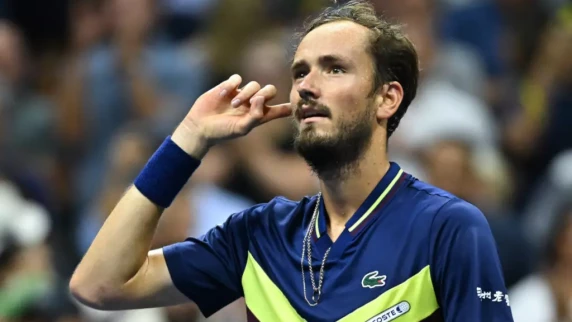 Daniil Medvedev books place in final four of the ATP Finals with win over Alexander Zverev