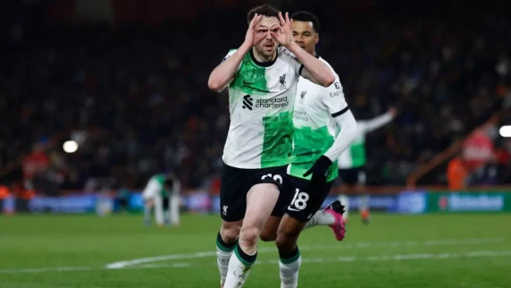 Diogo Jota inspires Liverpool surge as injuries fail to dampen Premier League lead
