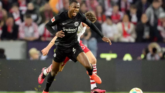 Barcelona pursue Frankfurt duo Evan Ndicka and Daichi Kamada – report