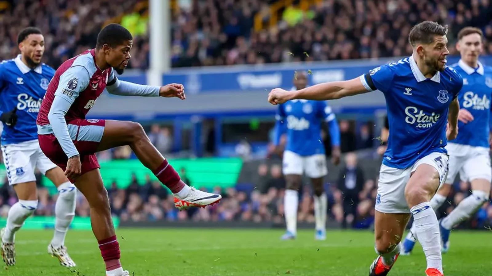 Everton And Aston Villa Play Out Goalless Draw At Goodison Park | Soccer