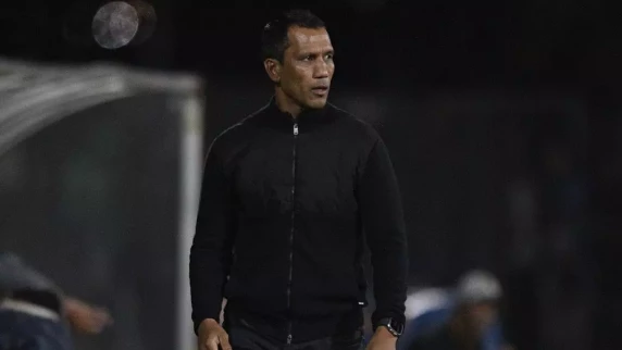 Fadlu Davids says his time with Orlando Pirates won't give Maritzburd United an edge