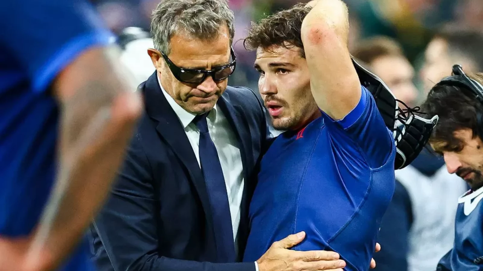 Antoine Dupont not happy with referee after France lose thriller to South  Africa | rugby