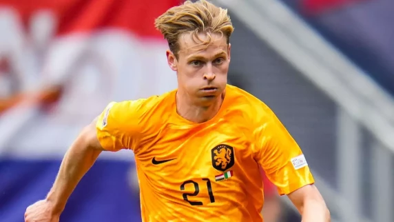 Bayern Munich and Manchester United could battle for Frenkie de Jong