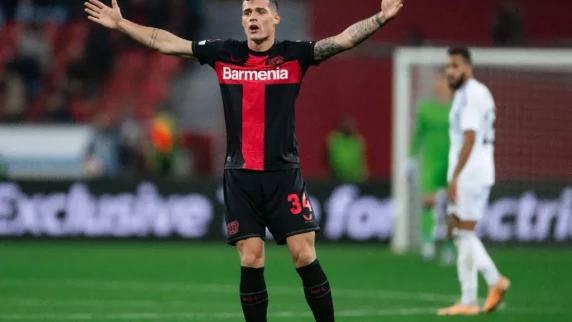 Bayer Leverkusen silence doubters: Bundesliga leaders stay grounded