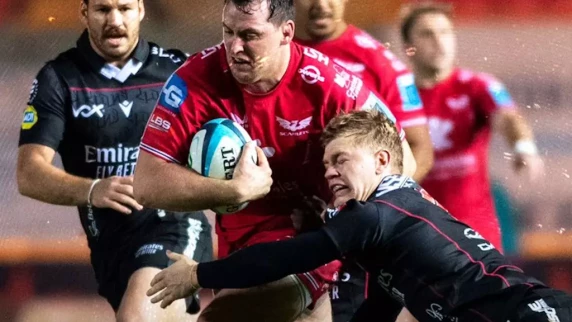 Lions secure victory at the death against Scarlets