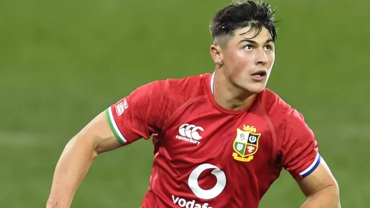 Wales legend Adam Jones applauds Louis Rees-Zammit's Bold NFL move
