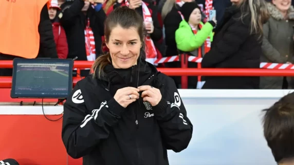 Marie-Louise Eta: First female coach leads Union Berlin to Bundesliga victory