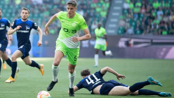 Micky van de Ven open to Wolfsburg exit as Liverpool rumours swirl