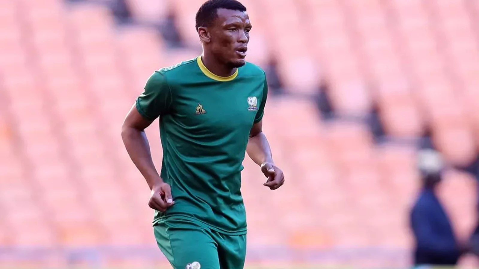 Bafana Bafana doctor gives greenlight for Mothobi Mvala to travel soccer