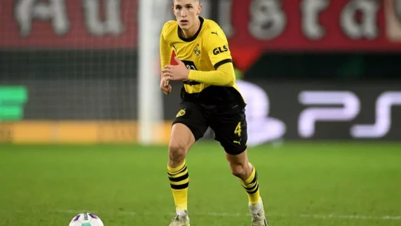 Arsenal's pursuit of Dortmund's Nico Schlotterbeck faces contractual challenge