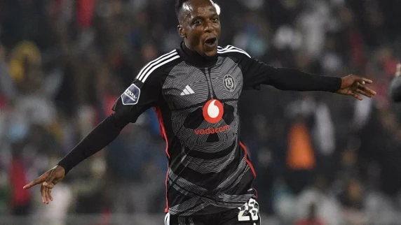 Orlando Pirates rob Stellenbosch at the death