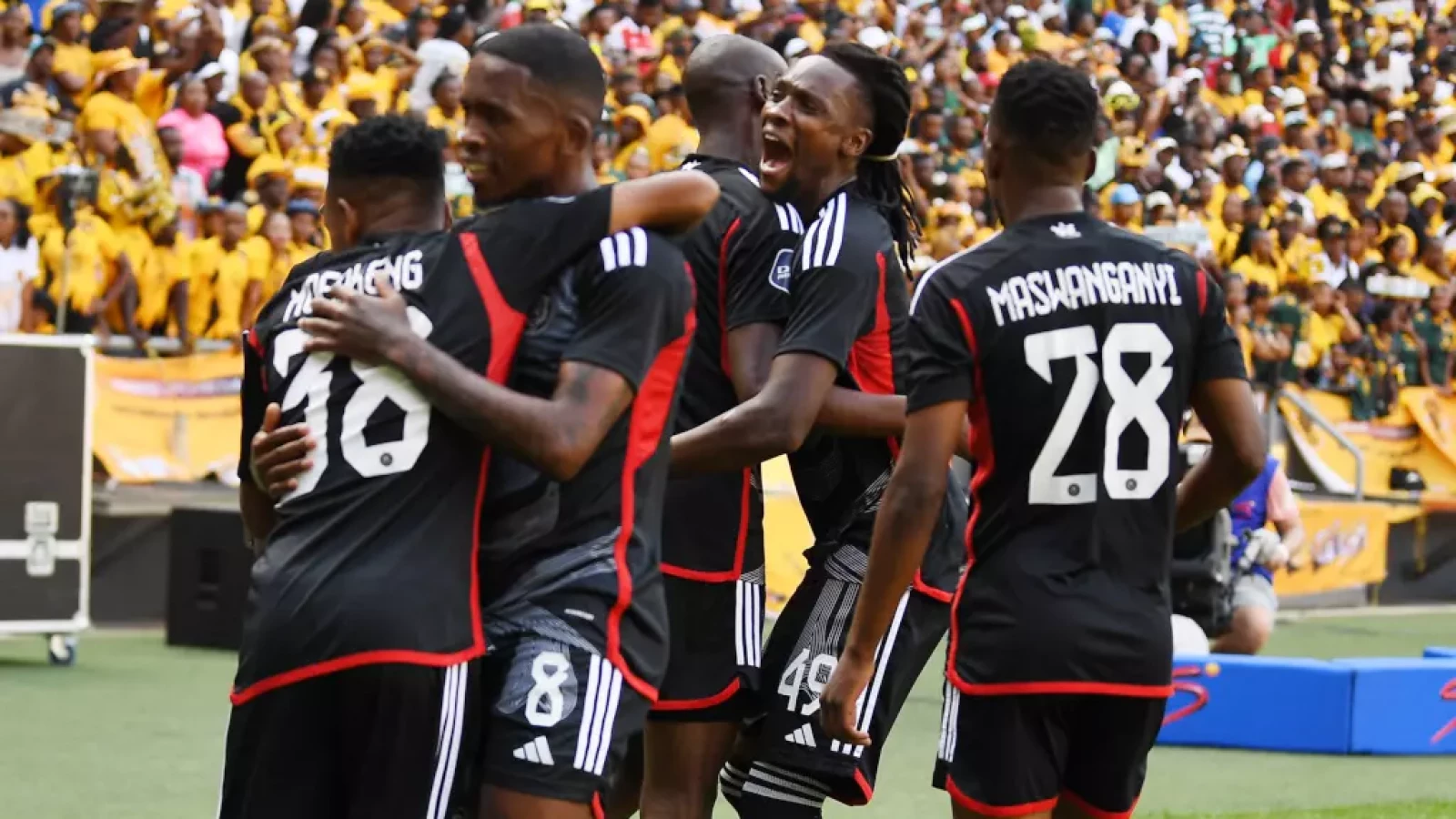 Makgopa Stuns Kaizer Chiefs As Orlando Pirates Claim Soweto Derby Win ...