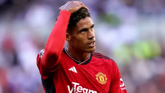 Manchester United lose Raphael Varane to injury ahead of Arsenal trip