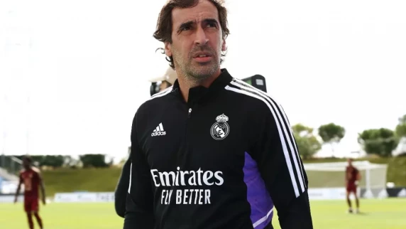 Real Madrid icon Raul Gonzalez snubs Leeds offer, stays with Castilla