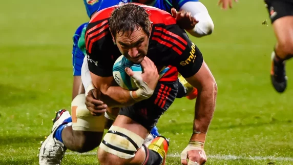 Crusaders get veteran All Black back for Super Rugby final against Chiefs