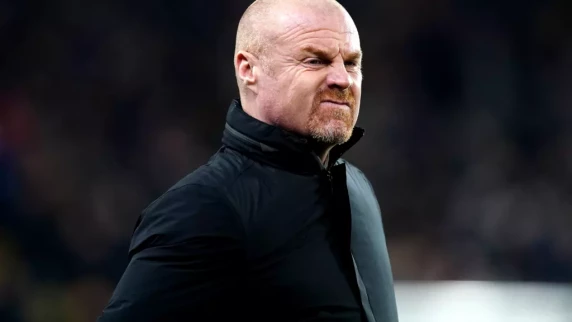 Sean Dyche eager to shut out the noise and start winning games