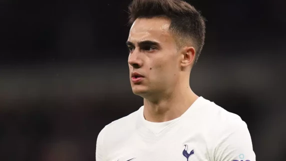 Brentford secure loan deal for Tottenham full-back Sergio Reguilon