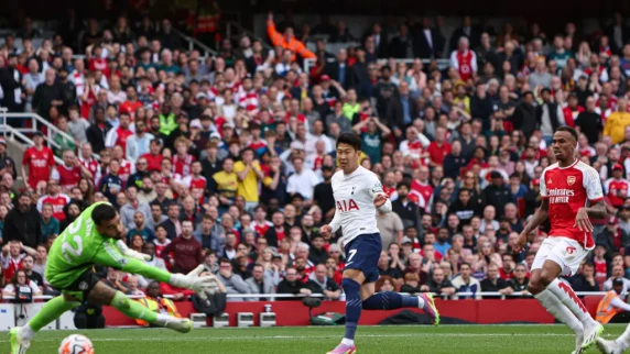 Tottenham Hotspur earn thrilling draw away at Arsenal