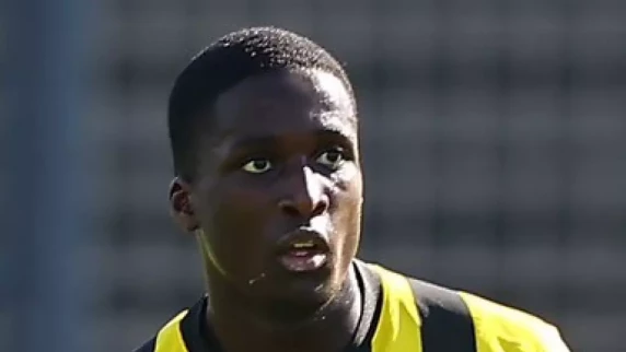 Burnley agree deal for Borussia Dortmund defender Soumaila Coulibaly