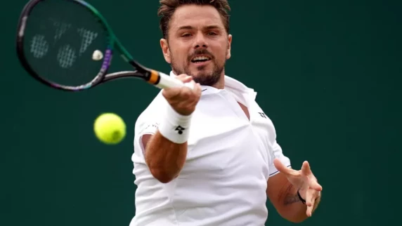 Stan Wawrinka into Wimbledon third round - but Novak Djokovic awaits