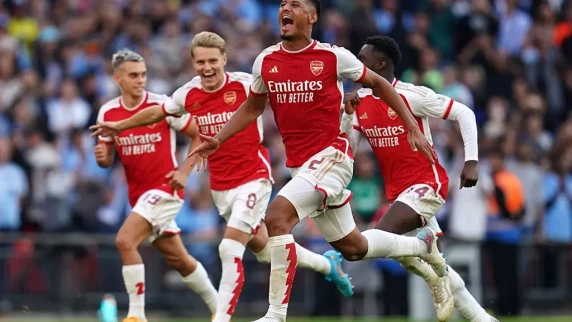 Arsenal lift Community Shield after penalty shootout win over Manchester City