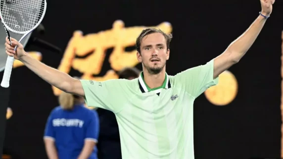 Medvedev and Tsitsipas to square off in blockbuster Vienna Open semi-final