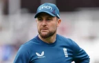 England-head-coach-Bredon-McCullum---Feb-202416.webp