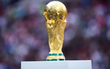 FIFA_World_Cup_trophy_PA1