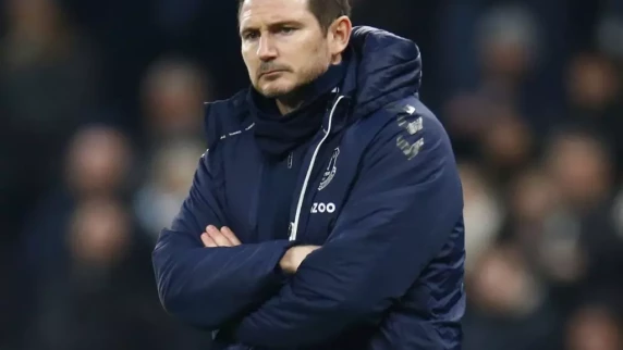 Lampard hopes Everton fans will stick with the team after Wolves defeat