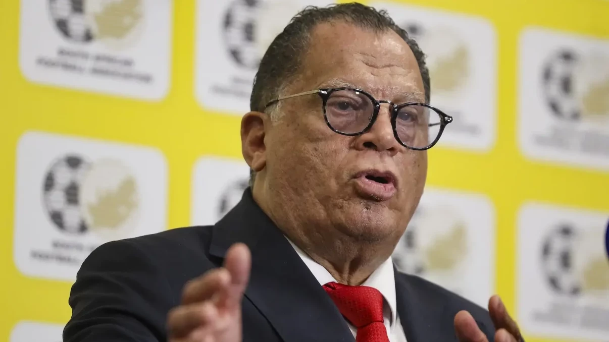 Re-elected Jordaan throws weight behind Infantino’s FIFA Forward Enterprise plan Re-elected Jordaan throws weight behind Infantino’s FIFA Forward Enterprise plan