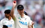 Matt-Henry-dominates-England-in-second-Test16.webp
