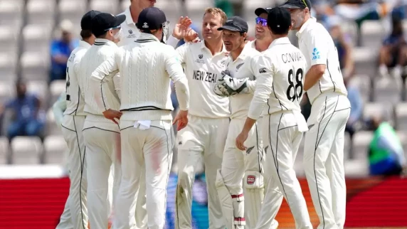 England go down by one run in Test classic as New Zealand draw series with victory
