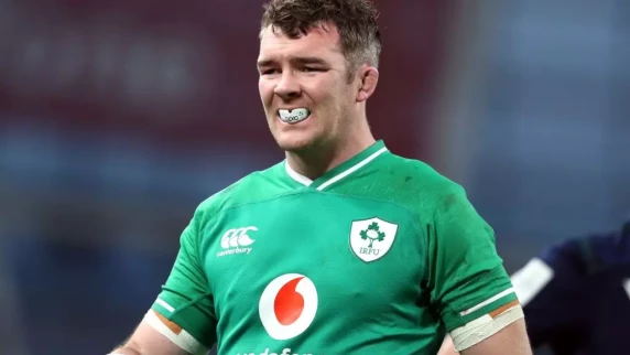 Peter O'Mahony backed to take over Ireland captaincy from Johnny Sexton