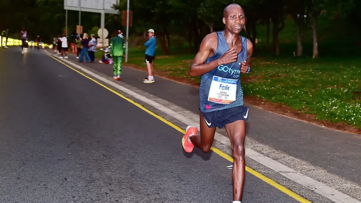 Absa Run Your City 10km set to deliver Africa’s fastest race in Durban Absa Run Your City 10km set to deliver Africa’s fastest race in Durban