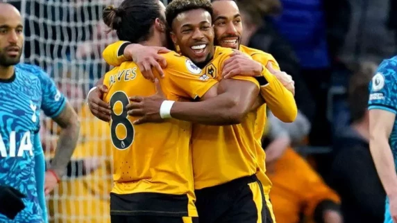 Adama Traore's lone strike boosts Wolves as Spurs falter