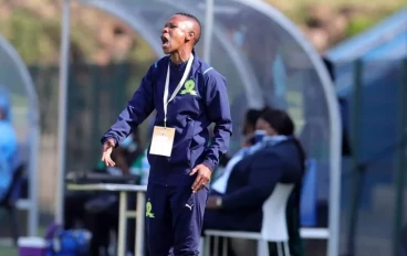 Mamelodi Sundowns Ladies assistant coach Agnes Nkosi