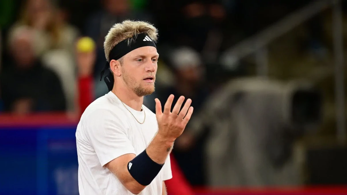 Alejandro Davidovich Fokina fires coach after training row before French Open second-round exit Alejandro Davidovich Fokina fires coach after training row before French Open second-round exit