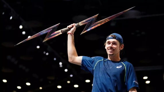 Alex de Minaur crowned UTS Grand Final champion in London