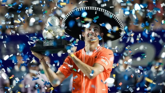 Double delight for Alexander de Minaur as he defends Mexico Open title