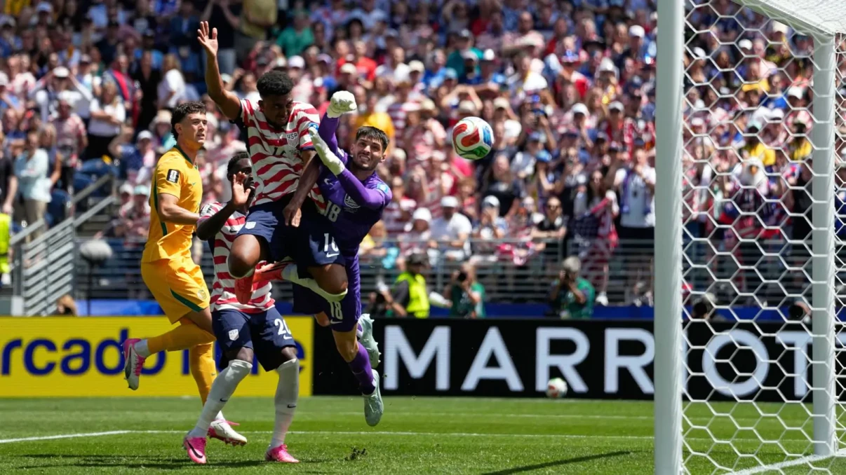Stars and Stripes sparkle as USA see off Australia to advance at FIFA World Cup Stars and Stripes sparkle as USA see off Australia to advance at FIFA World Cup