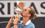 Italian Open: Alexander Zverev beats Nicolas Jarry to clinch silverware