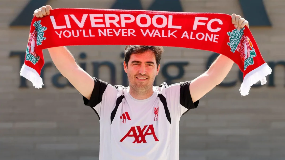 New Liverpool boss Andoni Iraola targets strong bond with Anfield crowd New Liverpool boss Andoni Iraola targets strong bond with Anfield crowd