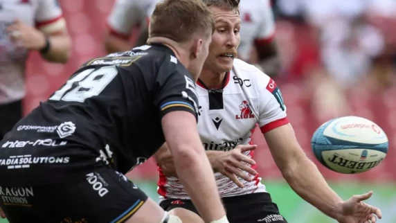 Lions and Dragons play to high-scoring draw in Challenge Cup opener