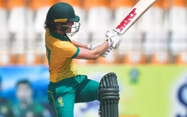 anneke-bosch-batting16